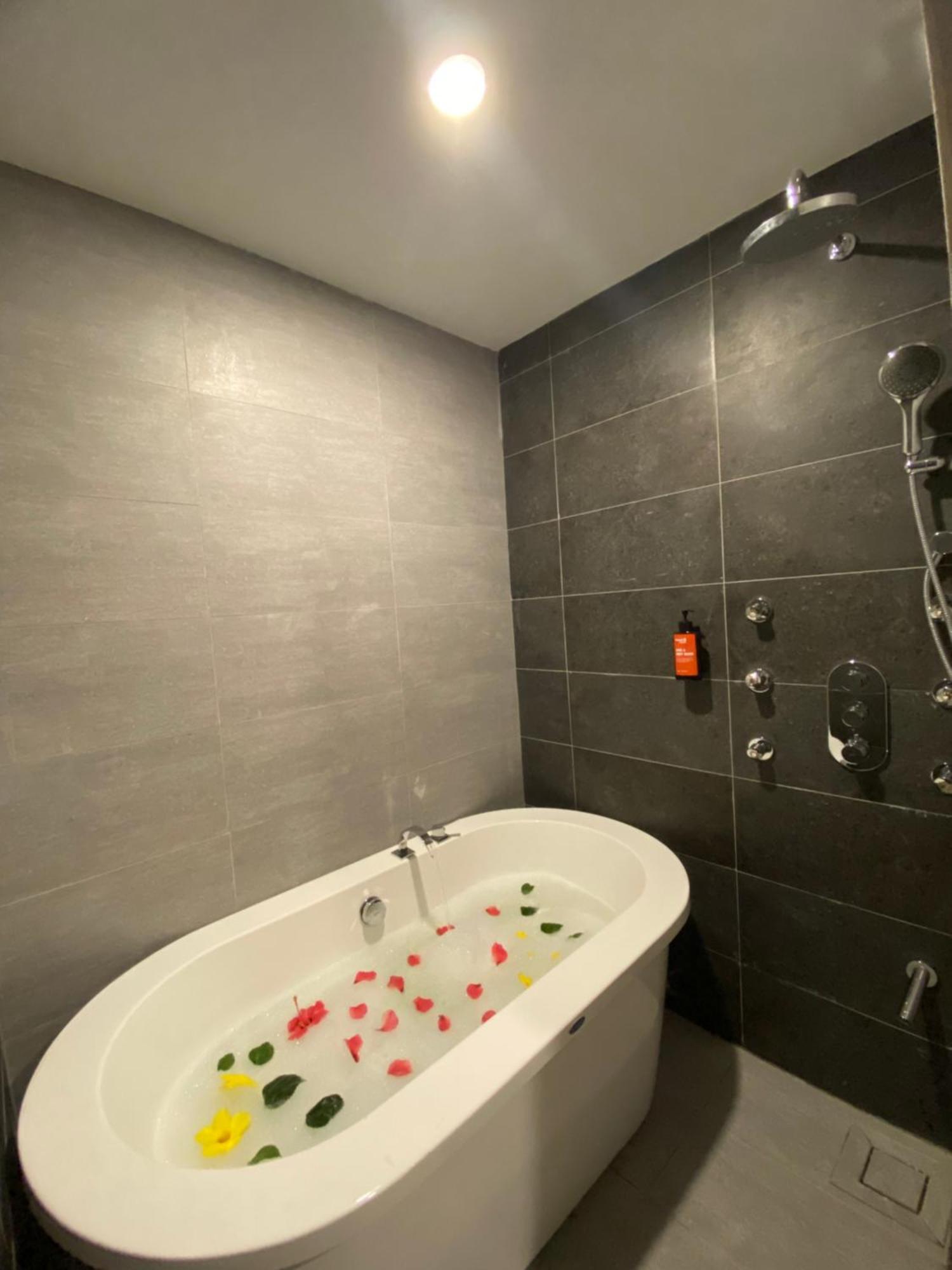 Hotel Super 8 3*