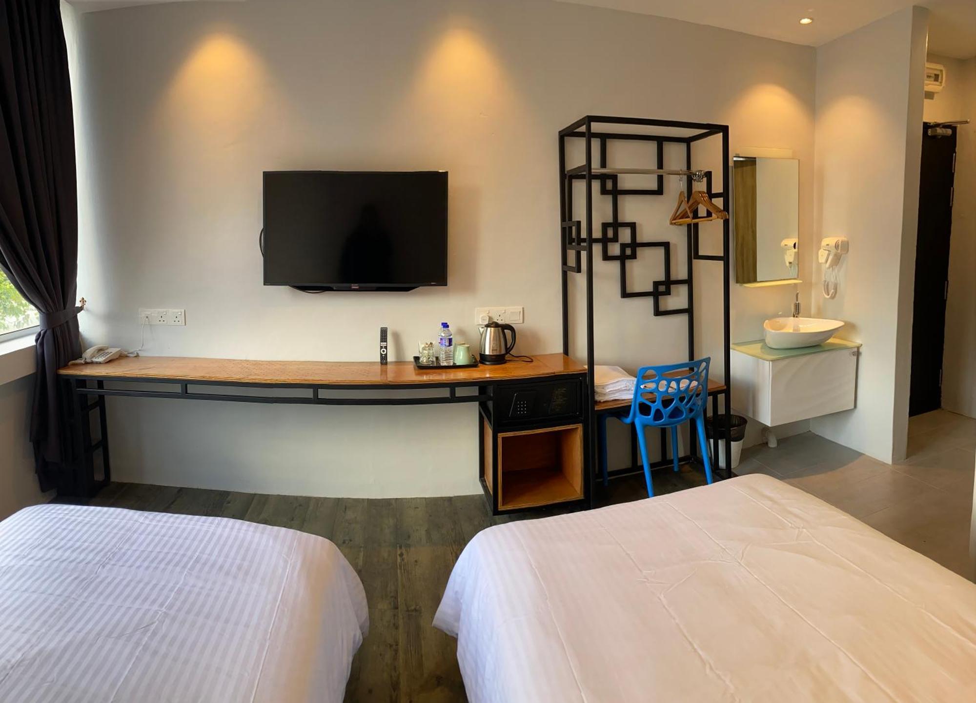 Hotel Super 8 3*